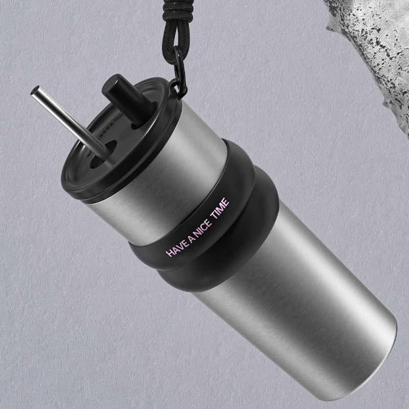 RVS thermosfles met rietje (ca. 750 ml)