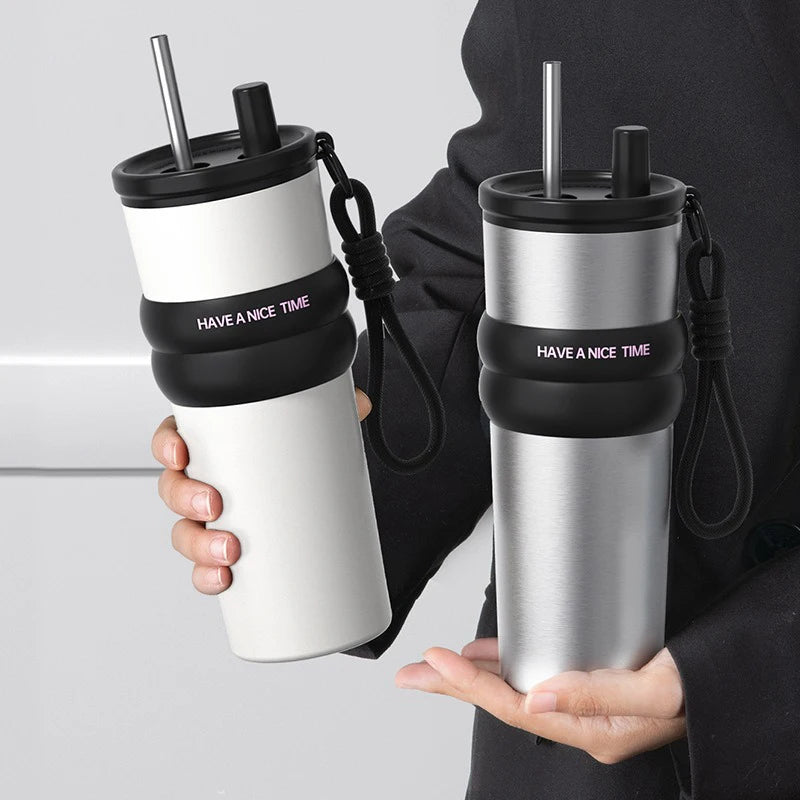 RVS thermosfles met rietje (ca. 750 ml)