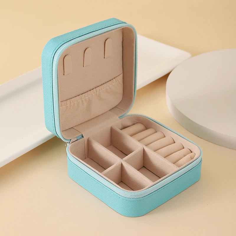 Compacte sieradendoos voor op reis